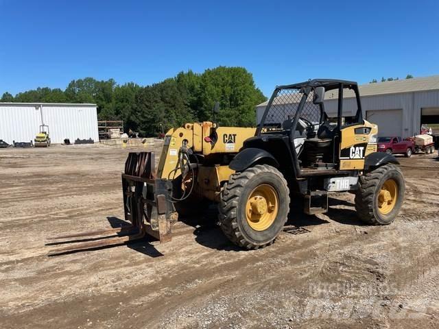 CAT TH350B Teleskoplastare