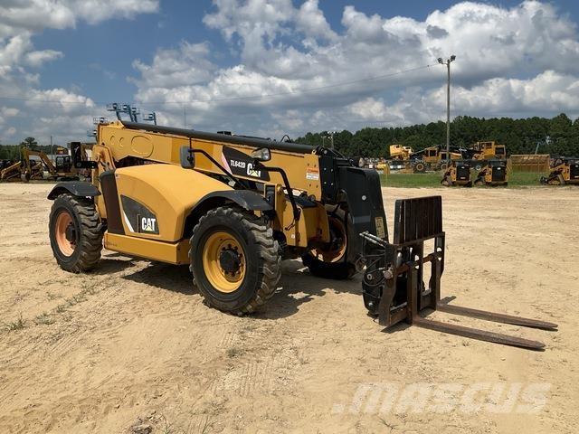 CAT TL642D Teleskoplastare