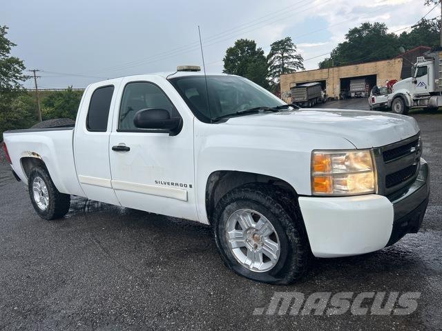 Chevrolet 1500 Flakbilar/Pickuper