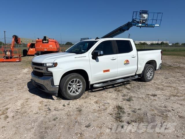 Chevrolet 1500 Flakbilar/Pickuper