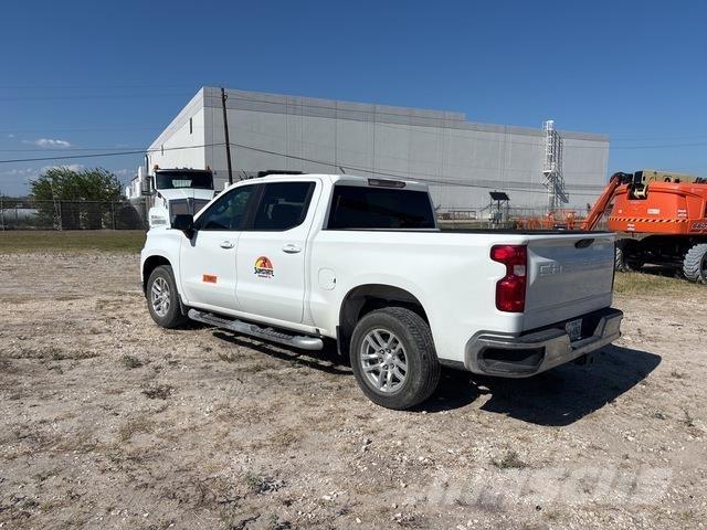 Chevrolet 1500 Flakbilar/Pickuper