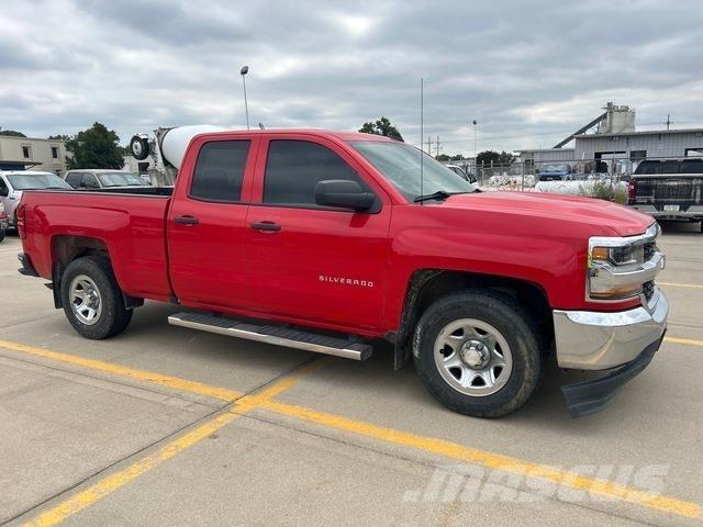 Chevrolet 1500 Flakbilar/Pickuper