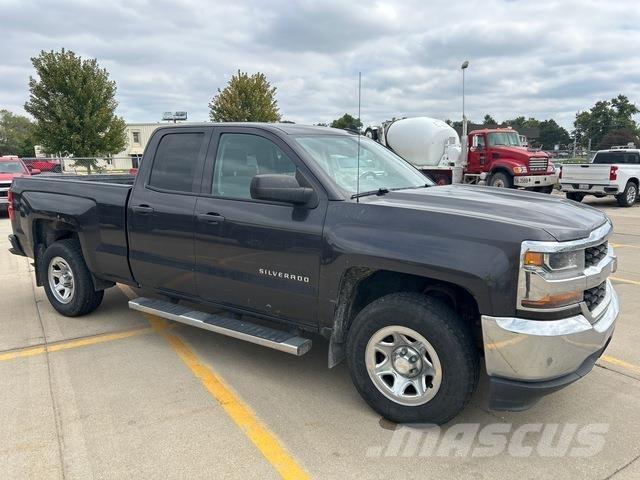 Chevrolet 1500 Flakbilar/Pickuper