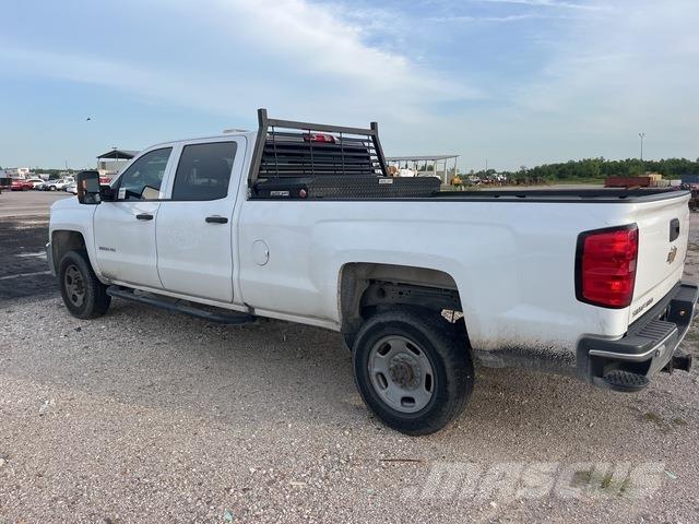 Chevrolet 2500 Flakbilar/Pickuper