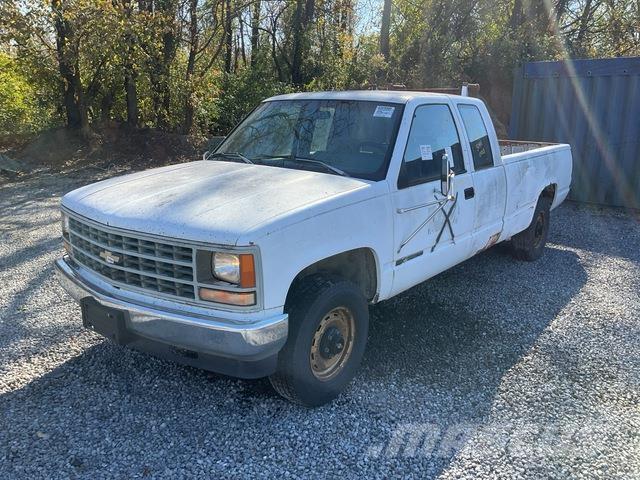 Chevrolet 2500 Flakbilar/Pickuper