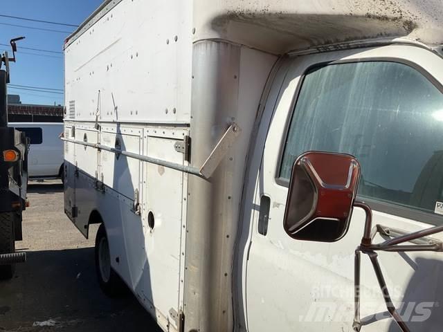 Chevrolet 3500 Lätta skåpbilar