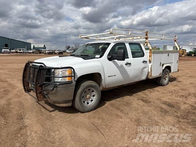 Chevrolet 3500 Flakbilar/Pickuper