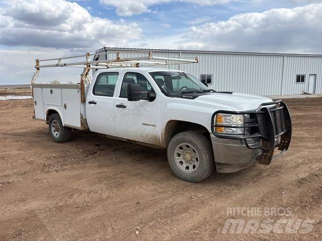 Chevrolet 3500 Flakbilar/Pickuper