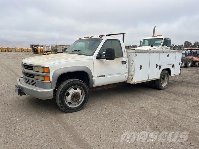 Chevrolet 3500 Flakbilar/Pickuper