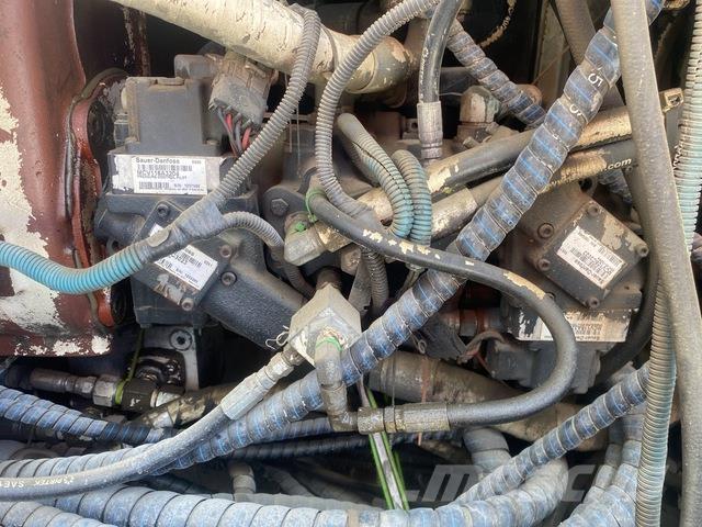 CMI MTP-4004B Betongutläggare