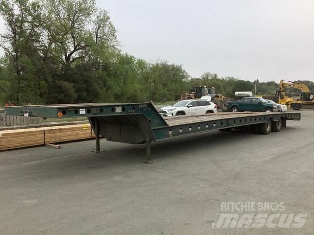 Cozad  Maskintransporter