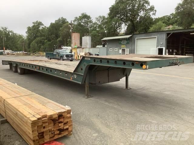 Cozad  Maskintransporter