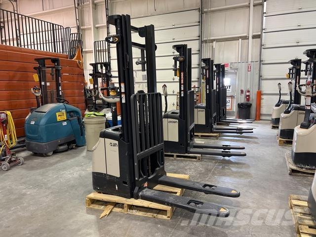 Crown ES 4000 Staplare