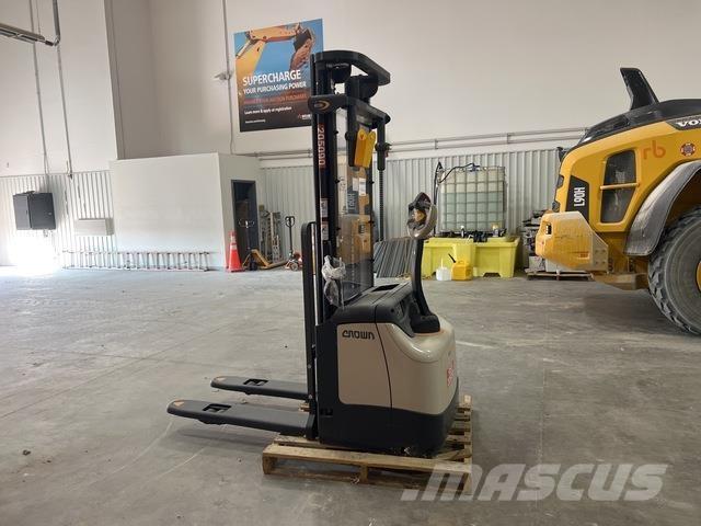 Crown ES 4000 Staplare