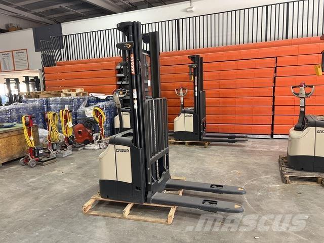 Crown ES 4000 Staplare