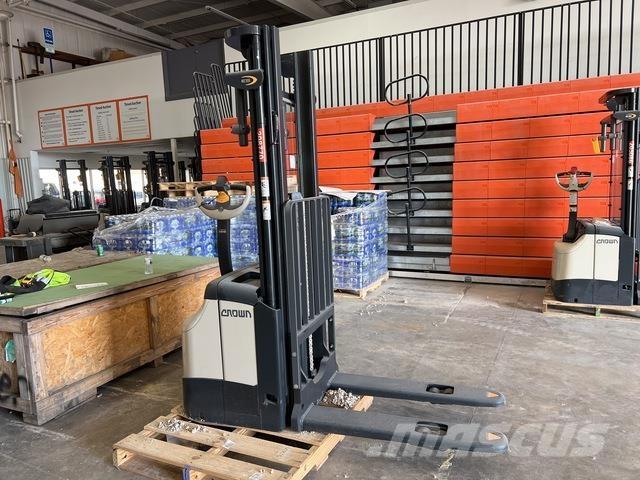 Crown ES 4000 Staplare