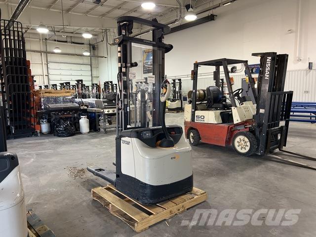 Crown ES 4000 Staplare