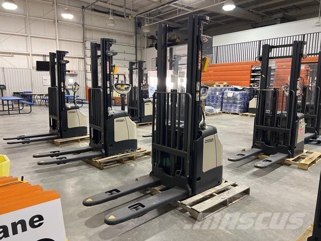 Crown ES 4000 Staplare