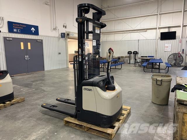 Crown ES 4000 Staplare