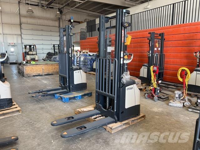 Crown ES 4000 Staplare