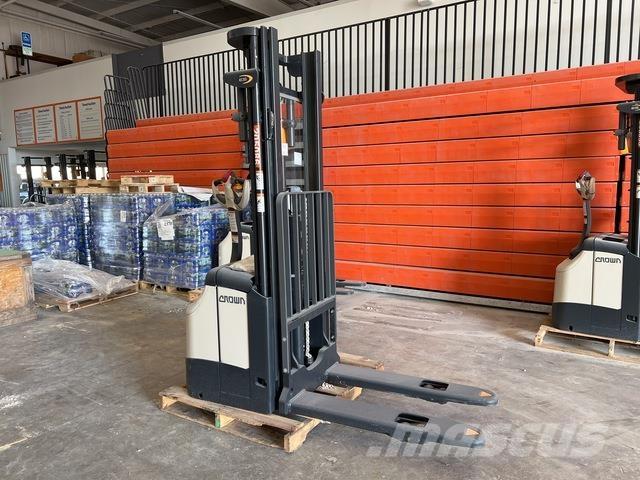 Crown ES 4000 Staplare