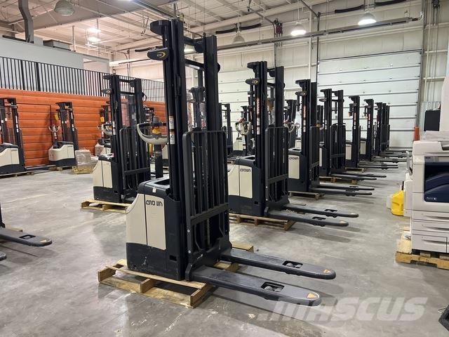 Crown ES 4000 Staplare