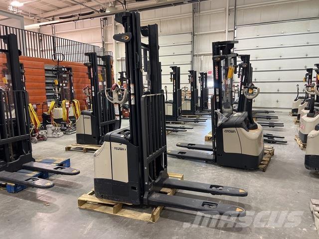 Crown ES 4000 Staplare