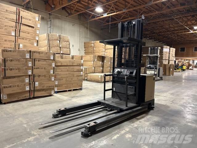 Crown SP Plocktruck, mediumlyftande