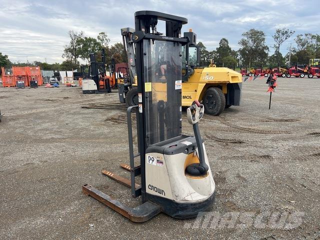 Crown SX3000 Entreprenad - Övrigt