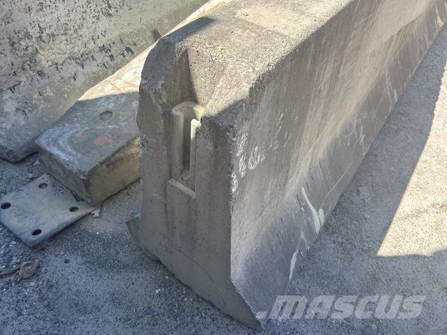  DB80 Entreprenad - Övrigt