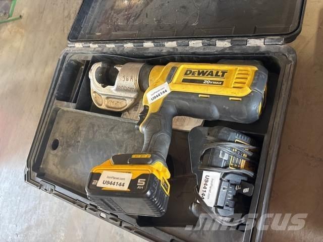 DeWalt DCE300 Entreprenad - Övrigt