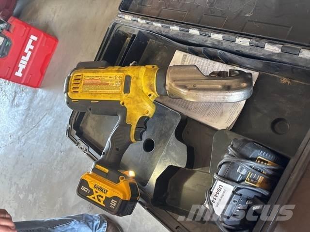 DeWalt DCE300 Entreprenad - Övrigt