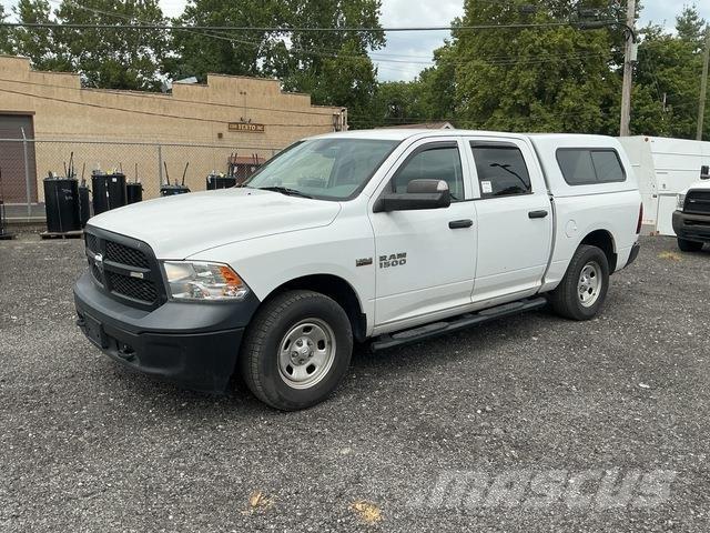 Dodge Ram 1500 Flakbilar/Pickuper