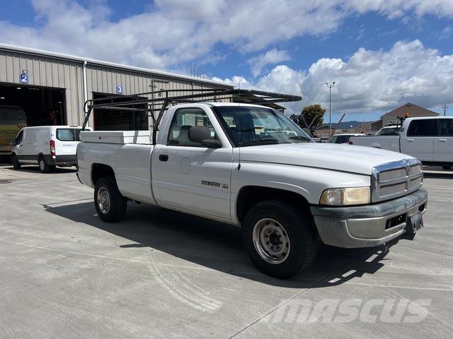 Dodge Ram 2500 Flakbilar/Pickuper
