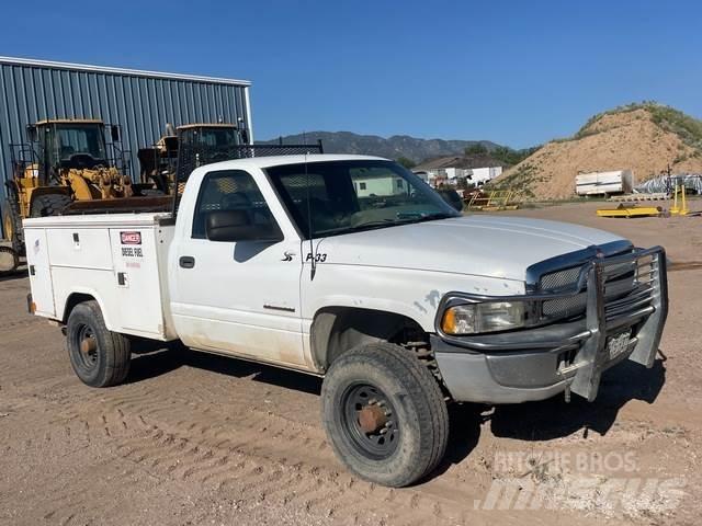 Dodge Ram 2500 Flakbilar/Pickuper