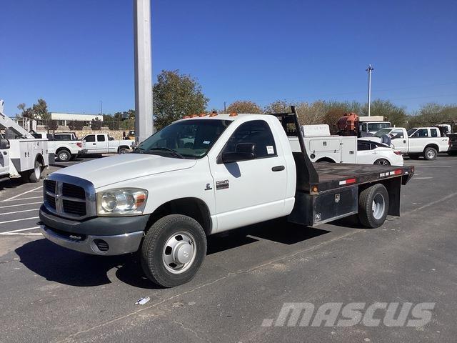 Dodge Ram 3500 Flakbilar