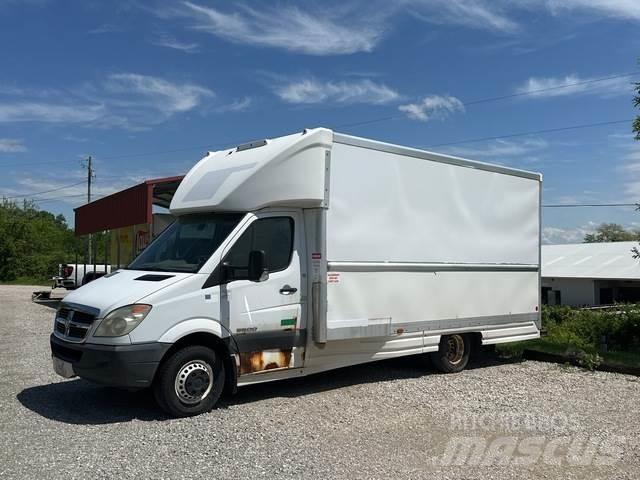 Dodge Sprinter Lätta lastbilar