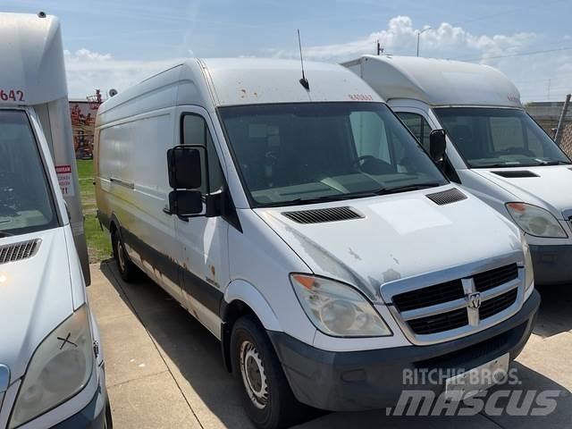 Dodge Sprinter Lätta skåpbilar