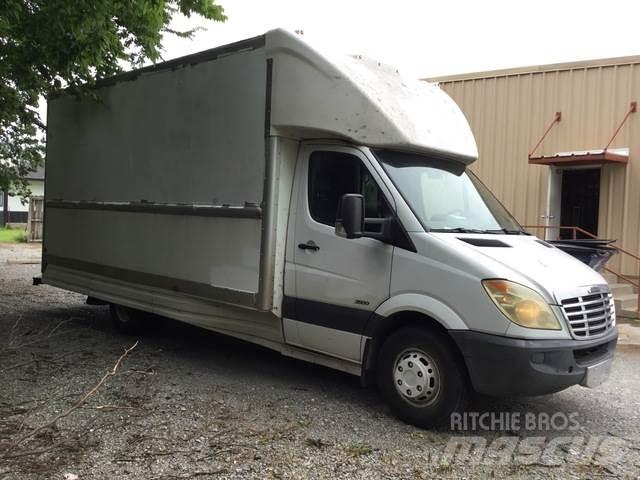 Dodge Sprinter Lätta skåpbilar