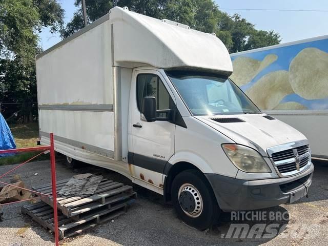 Dodge Sprinter Lätta skåpbilar