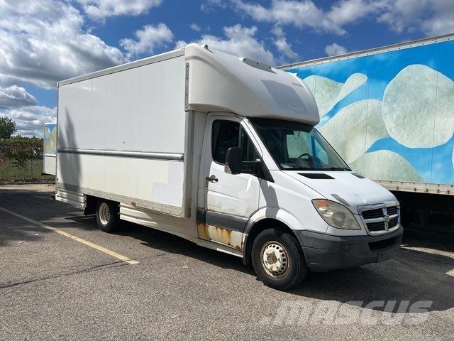 Dodge Sprinter Lätta lastbilar