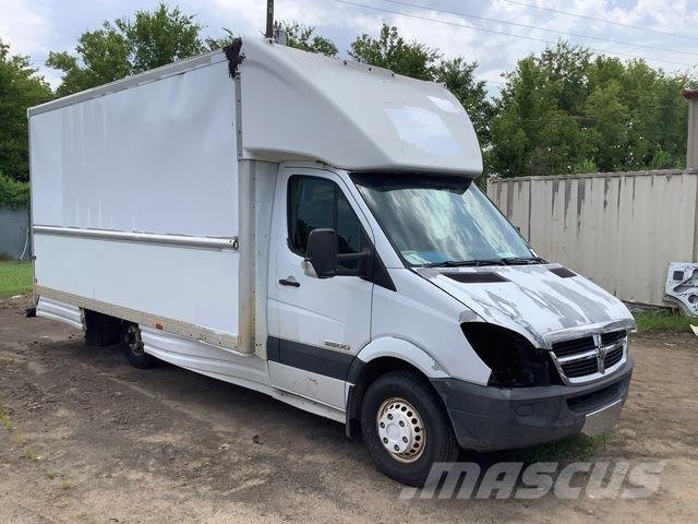 Dodge Sprinter Lätta lastbilar