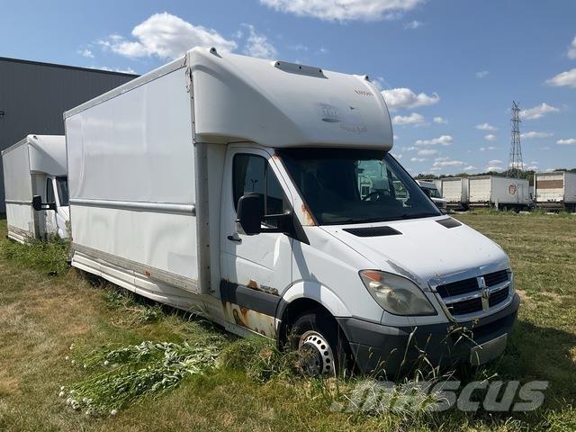 Dodge Sprinter Lätta skåpbilar