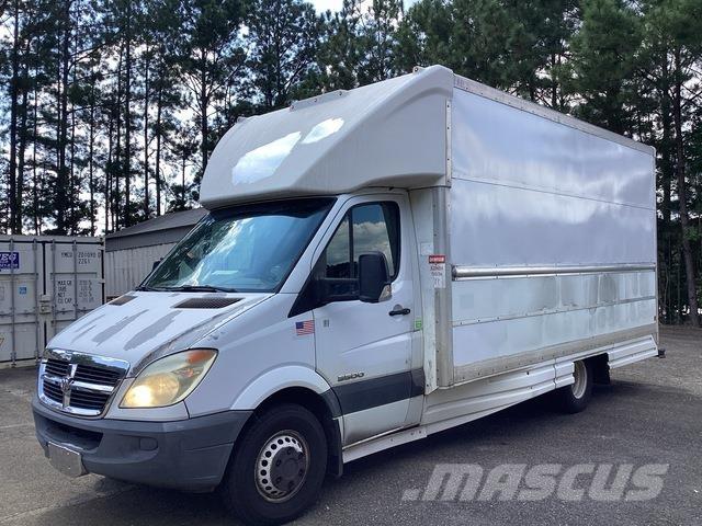 Dodge Sprinter Lätta skåpbilar