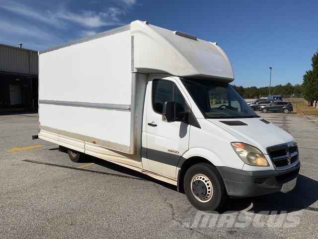 Dodge Sprinter Lätta skåpbilar