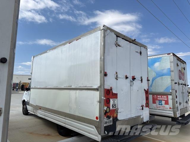 Dodge Sprinter Lätta lastbilar