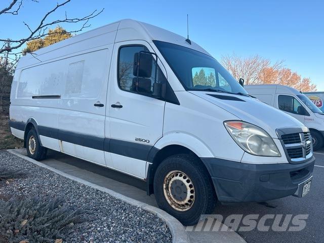Dodge Sprinter Lätta skåpbilar
