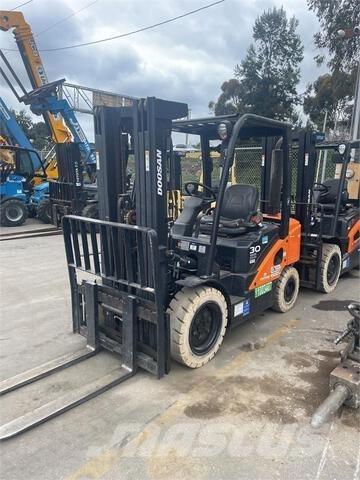 Doosan D30S7 Övriga motviktstruckar