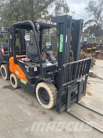 Doosan D30S7 Övriga motviktstruckar