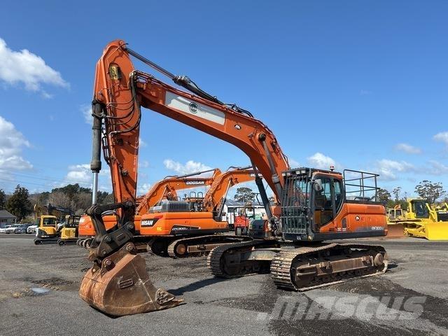 Doosan DX300LC Bandgrävare